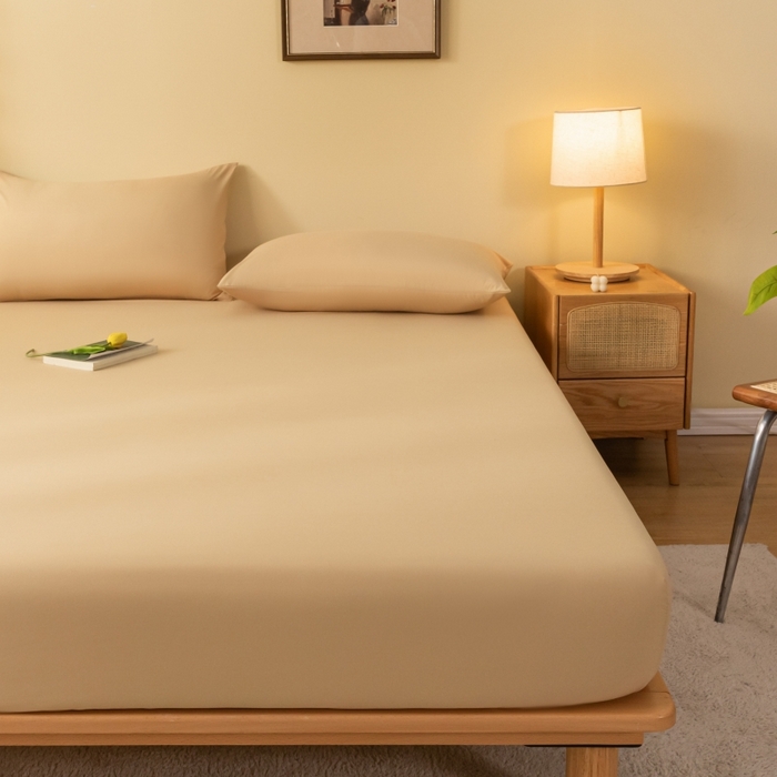 91家纺网 家纺一手货源 找家纺 梵克保罗 2025新款简约纯色亲肤磨毛床笠 卡其