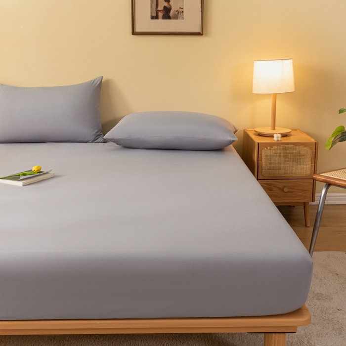 91家纺网 家纺一手货源 找家纺 梵克保罗 2025新款简约纯色亲肤磨毛床笠 浅灰