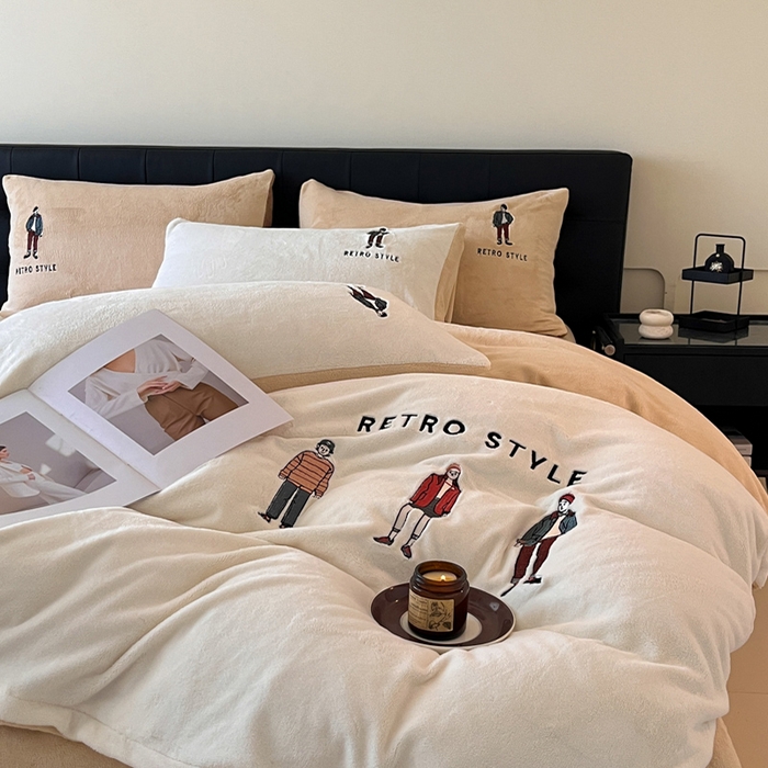 91家纺网 家纺一手货源 找家纺 （总）ONE TWO ONE 121 新品【牛奶绒刺绣四件套】2025毛毯被子四件套单件床单被套床笠珊瑚绒牛奶绒冬被法兰绒兔毛绒男孩Boy