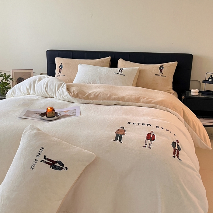 91家纺网 家纺一手货源 找家纺 （总）ONE TWO ONE 121 新品【牛奶绒刺绣四件套】2025毛毯被子四件套单件床单被套床笠珊瑚绒牛奶绒冬被法兰绒兔毛绒男孩Boy