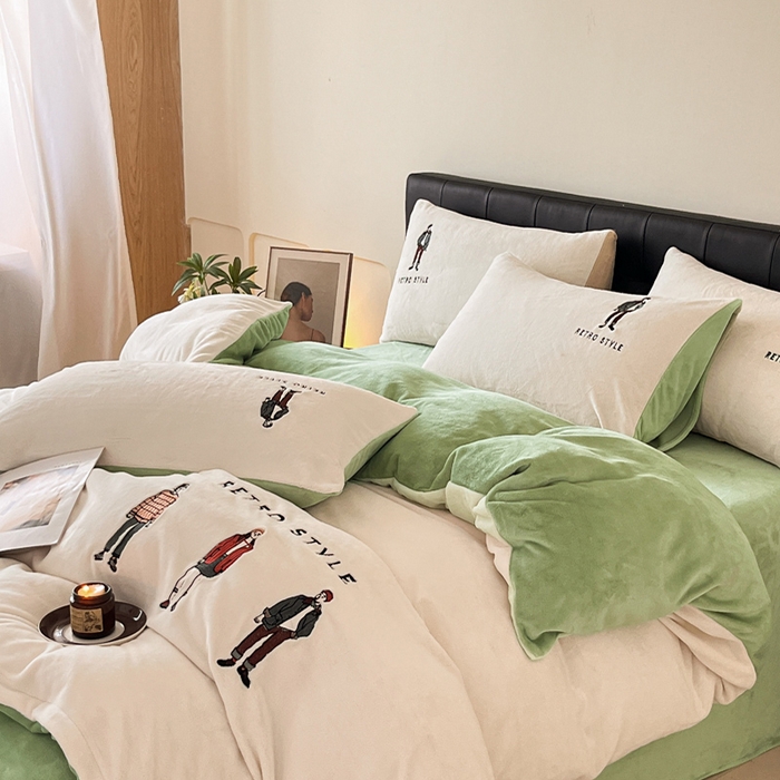 91家纺网 家纺一手货源 找家纺 ONE TWO ONE 121 新品【牛奶绒刺绣四件套】2025毛毯被子四件套单件床单被套床笠珊瑚绒牛奶绒冬被法兰绒兔毛绒男孩Boy Boy-浅绿