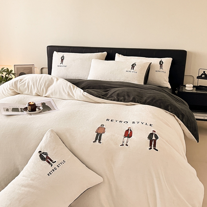 91家纺网 家纺一手货源 找家纺 ONE TWO ONE 121 新品【牛奶绒刺绣四件套】2025毛毯被子四件套单件床单被套床笠珊瑚绒牛奶绒冬被法兰绒兔毛绒男孩Boy Boy-深碳灰