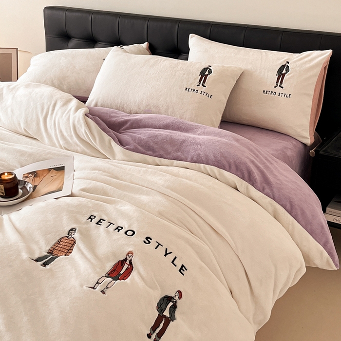 91家纺网 家纺一手货源 找家纺 ONE TWO ONE 121 新品【牛奶绒刺绣四件套】2025毛毯被子四件套单件床单被套床笠珊瑚绒牛奶绒冬被法兰绒兔毛绒男孩Boy Boy-烟紫