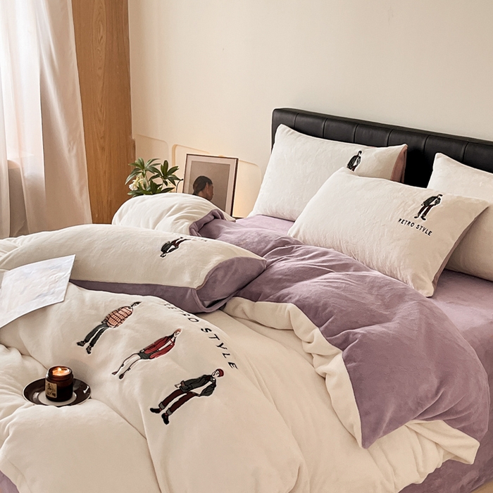 91家纺网 家纺一手货源 找家纺 ONE TWO ONE 121 新品【牛奶绒刺绣四件套】2025毛毯被子四件套单件床单被套床笠珊瑚绒牛奶绒冬被法兰绒兔毛绒男孩Boy Boy-烟紫