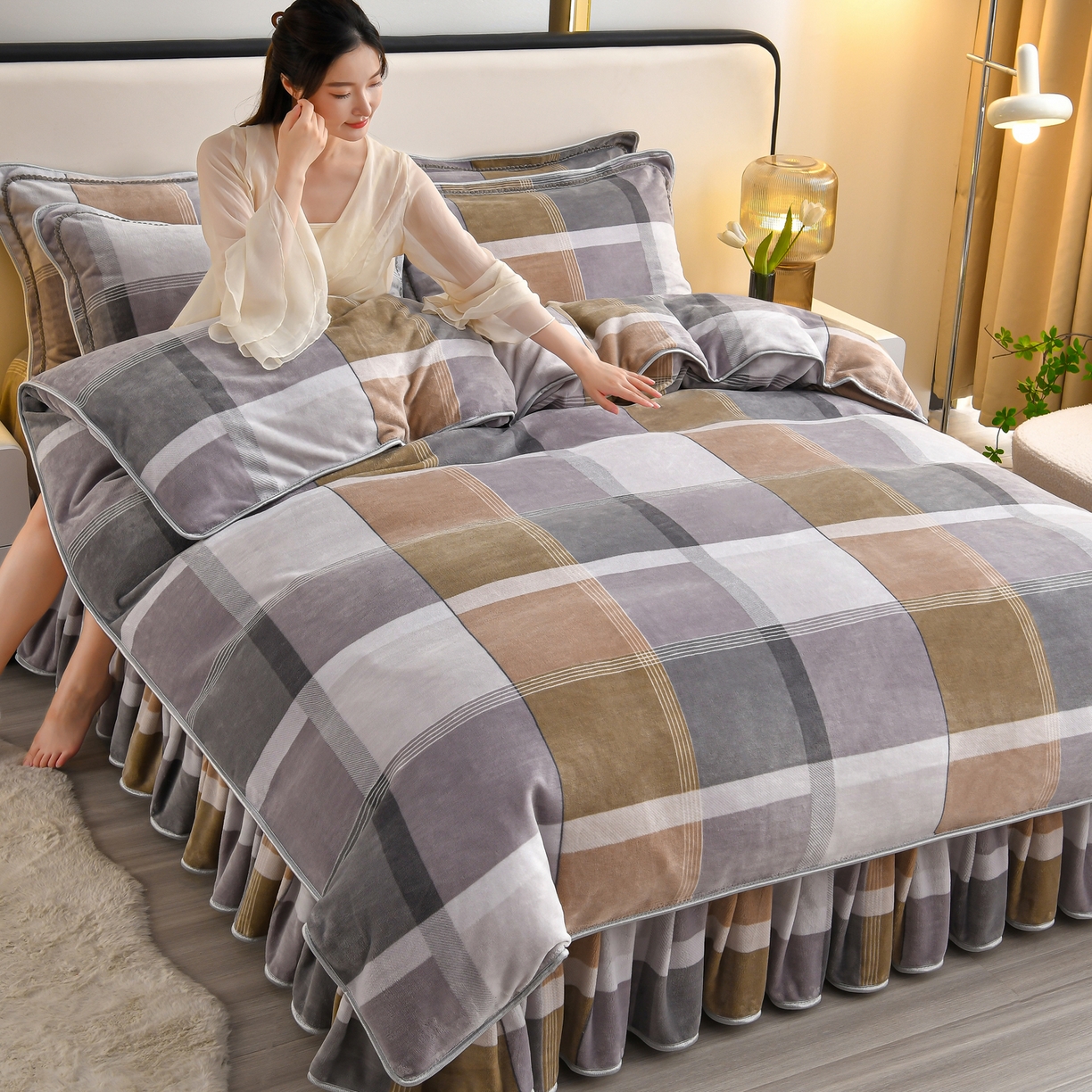 91家纺网 家纺一手货源 找家纺 橘姿家纺 2025新款9-10斤牛奶绒四件套金貂绒四件套 格韵