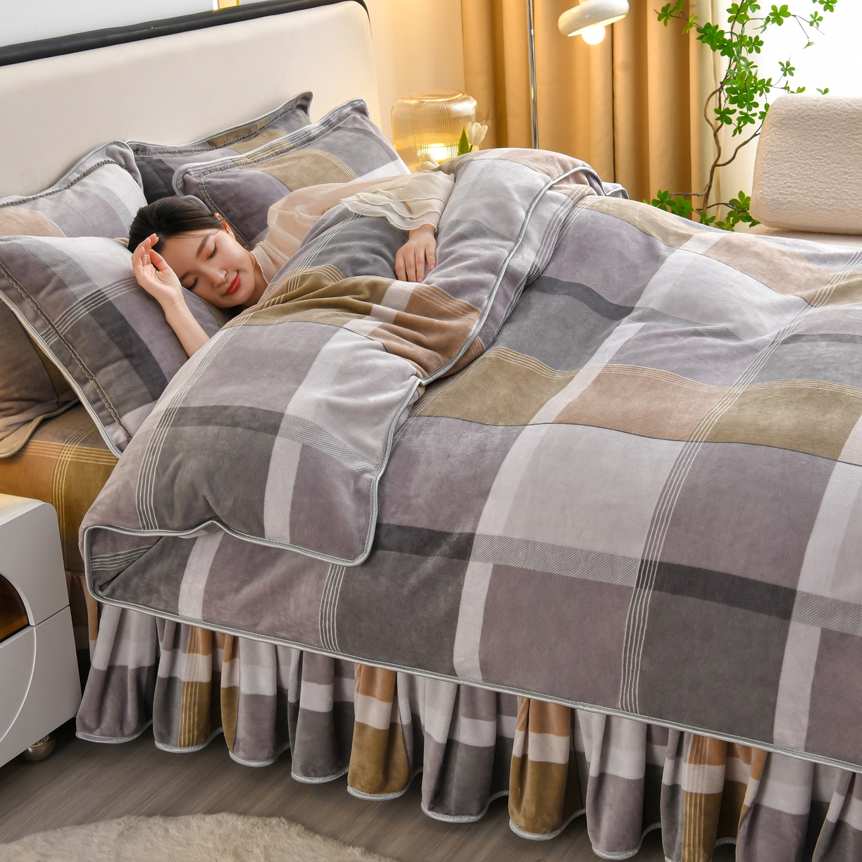 91家纺网 家纺一手货源 找家纺 橘姿家纺 2025新款9-10斤牛奶绒四件套金貂绒四件套 格韵