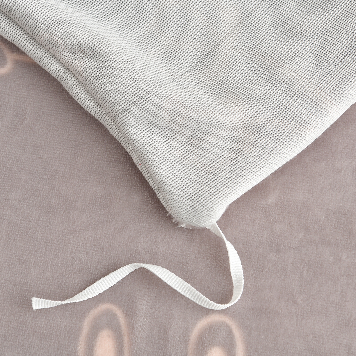 91家纺网 家纺一手货源 找家纺 橘姿家纺 2025新款9-10斤牛奶绒四件套金貂绒四件套 快乐时光