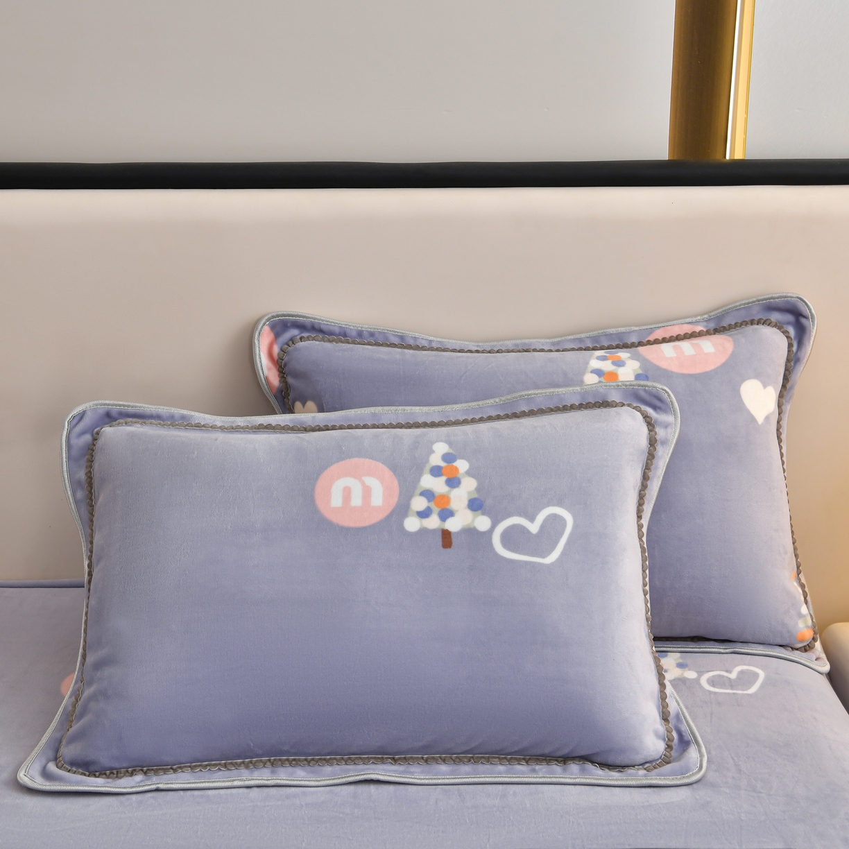 91家纺网 家纺一手货源 找家纺 橘姿家纺 2025新款9-10斤牛奶绒四件套金貂绒四件套 萌趣