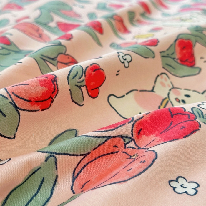 91家纺网 家纺一手货源 找家纺 梵克保罗 2025春夏新款全棉小清新卡通碎花学生季系列三件套四件套 月野