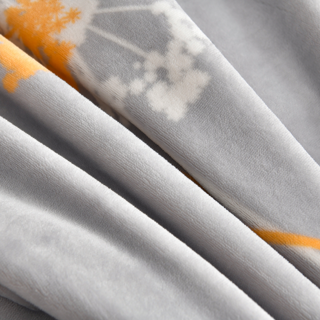 91家纺网 家纺一手货源 找家纺 橘姿家纺 2025新款9-10斤牛奶绒四件套金貂绒四件套 浅爱