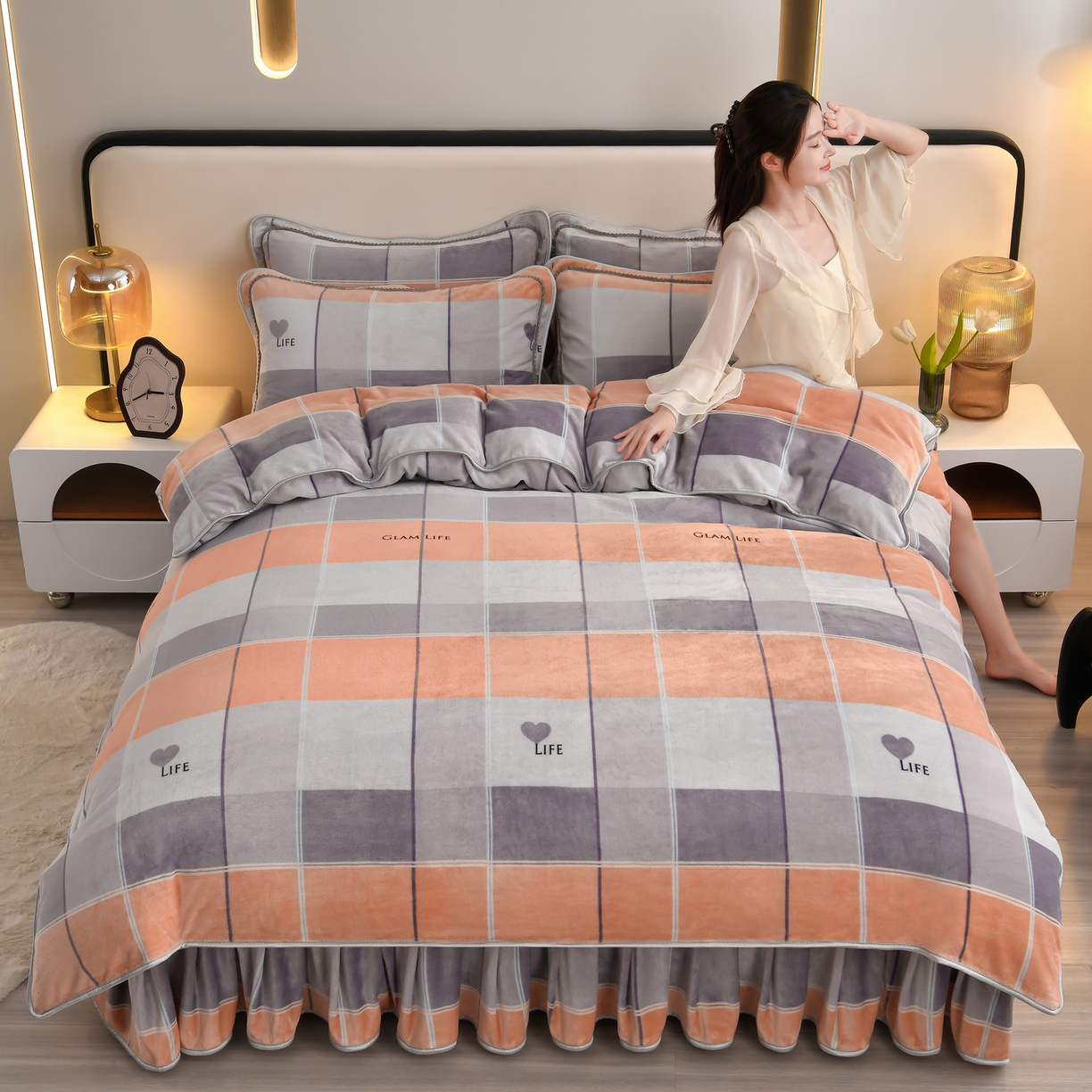 91家纺网 家纺一手货源 找家纺 橘姿家纺 2025新款9-10斤牛奶绒四件套金貂绒四件套 时尚格子