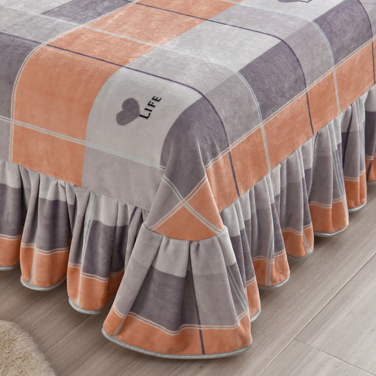 91家纺网 家纺一手货源 找家纺 橘姿家纺 2025新款9-10斤牛奶绒四件套金貂绒四件套 时尚格子