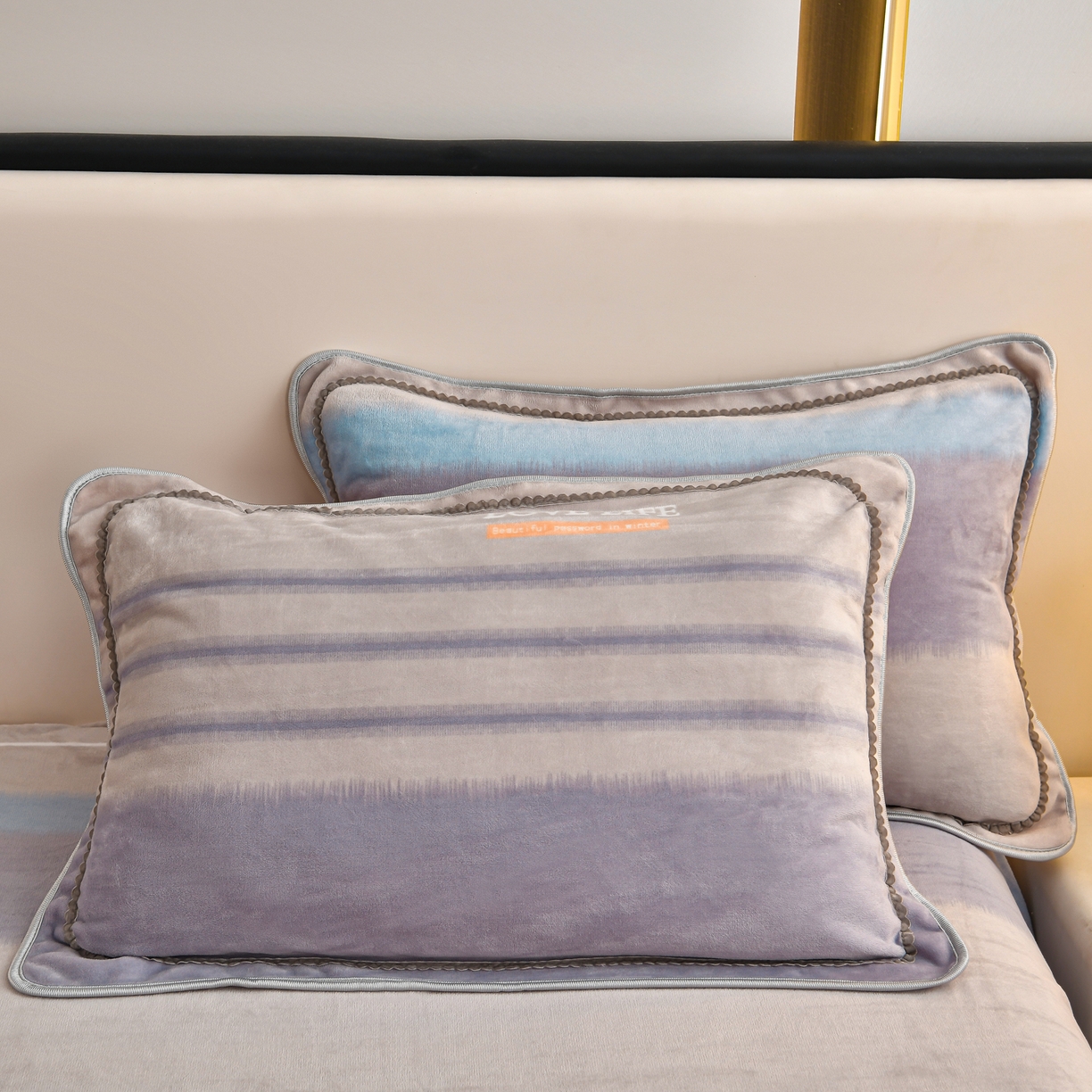 91家纺网 家纺一手货源 找家纺 橘姿家纺 2025新款9-10斤牛奶绒四件套金貂绒四件套 心动日记