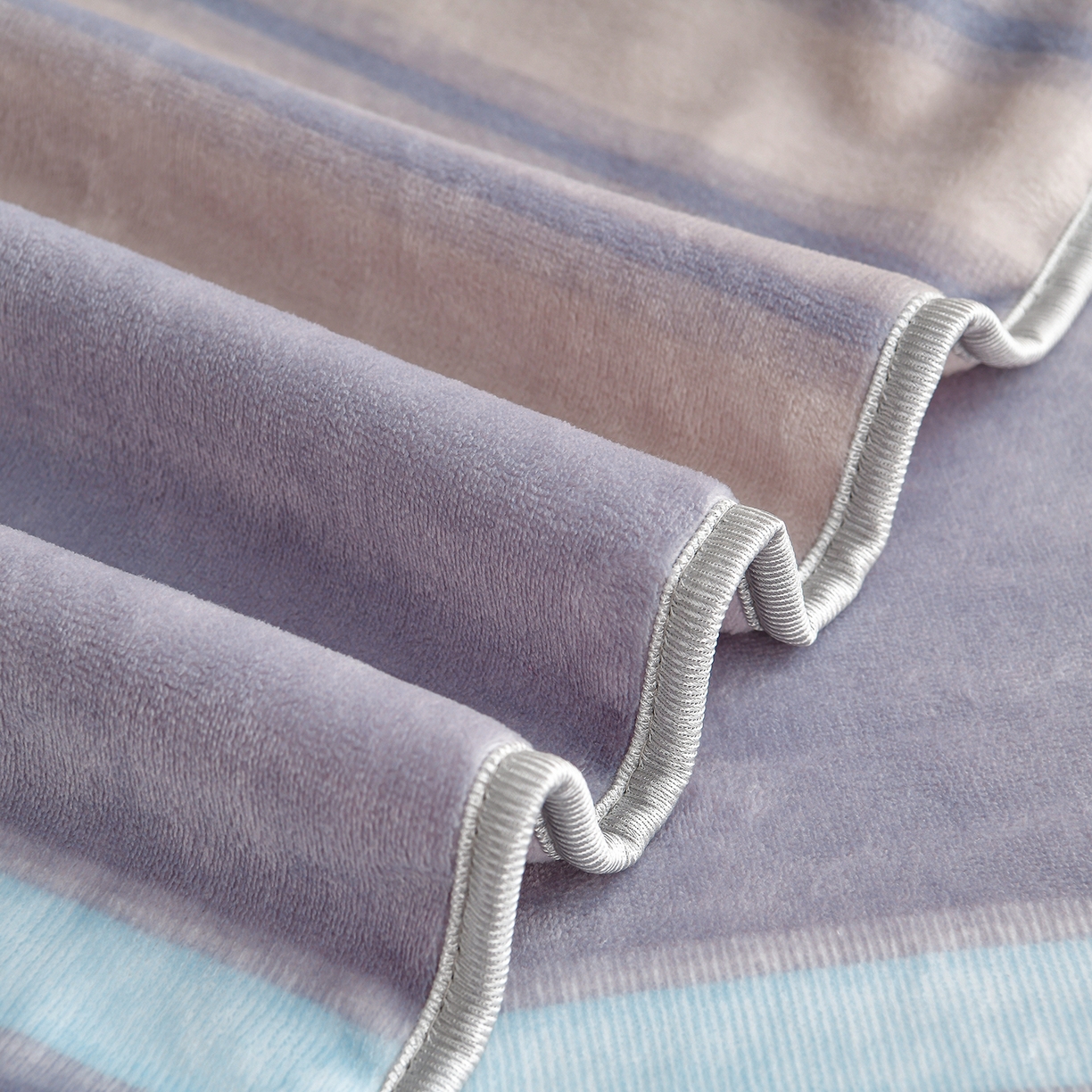 91家纺网 家纺一手货源 找家纺 橘姿家纺 2025新款9-10斤牛奶绒四件套金貂绒四件套 心动日记