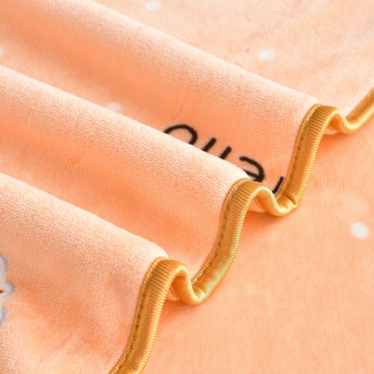 91家纺网 家纺一手货源 找家纺 橘姿家纺 2025新款9-10斤牛奶绒四件套金貂绒四件套 樱之恋