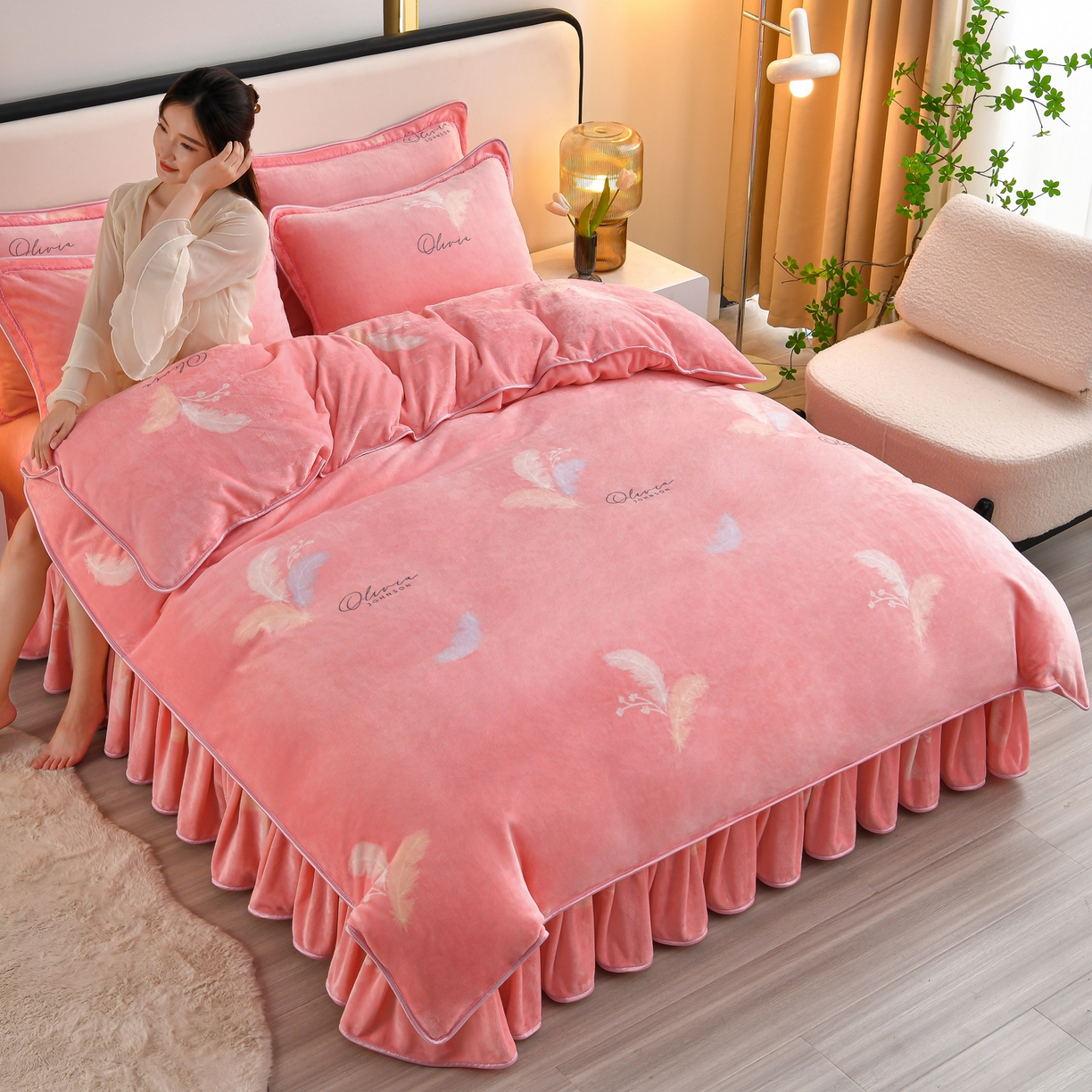 91家纺网 家纺一手货源 找家纺 橘姿家纺 2025新款9-10斤牛奶绒四件套金貂绒四件套 羽毛粉