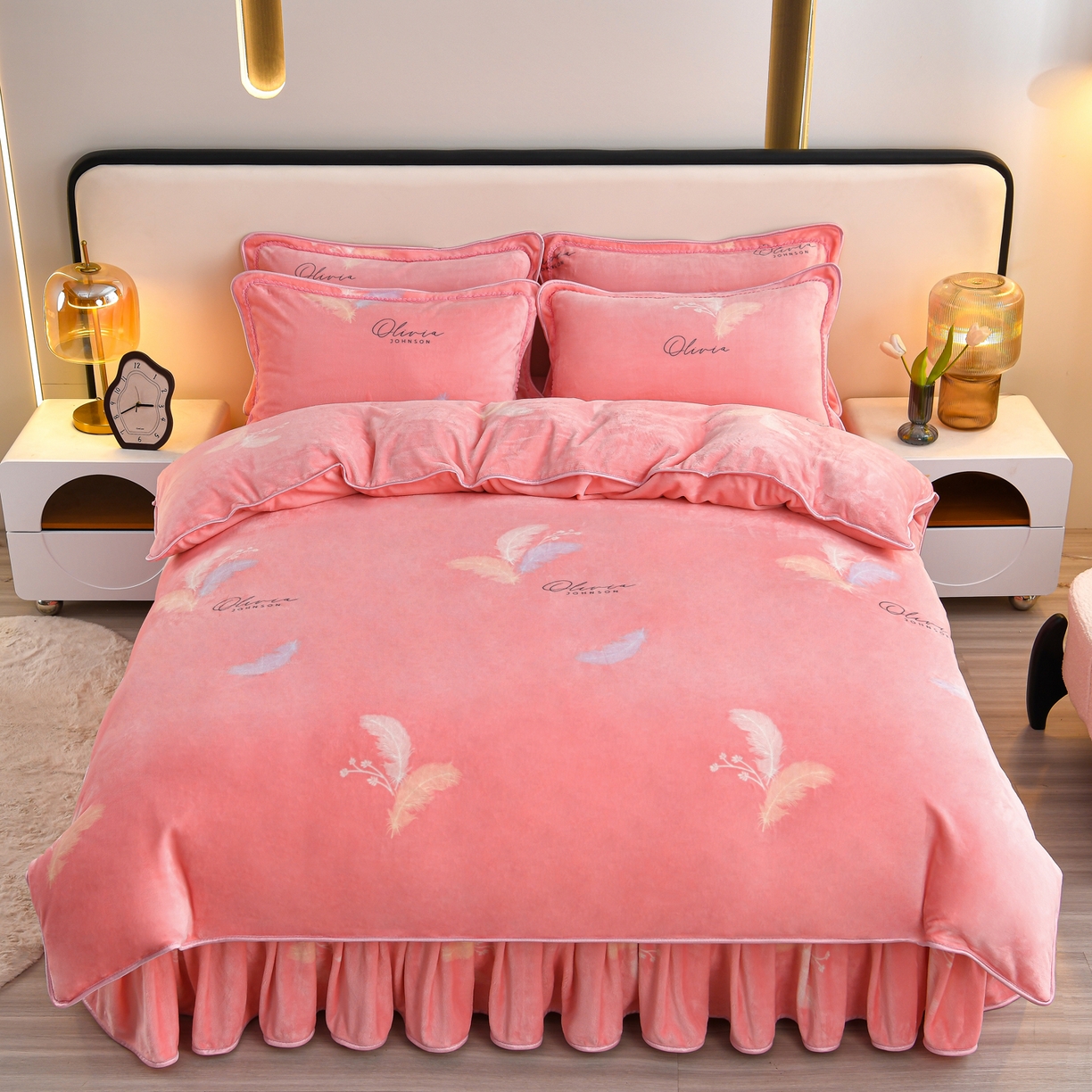 91家纺网 家纺一手货源 找家纺 橘姿家纺 2025新款9-10斤牛奶绒四件套金貂绒四件套 羽毛粉