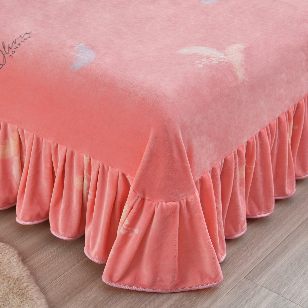 91家纺网 家纺一手货源 找家纺 橘姿家纺 2025新款9-10斤牛奶绒四件套金貂绒四件套 羽毛粉