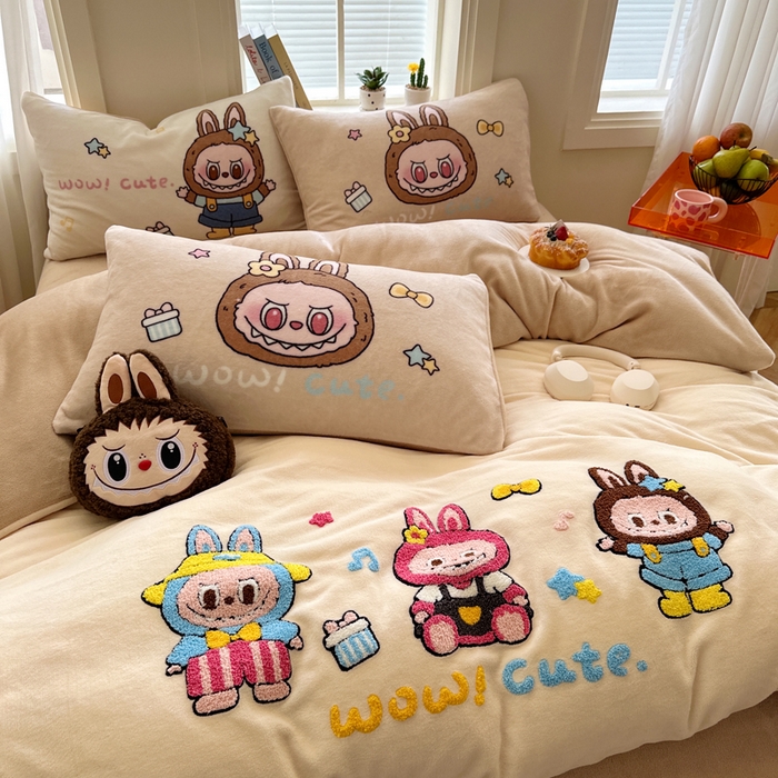 91家纺网 家纺一手货源 找家纺 （总）徕米家居 2025新款卡通毛巾绣绣花牛奶绒四件套