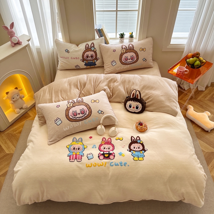 91家纺网 家纺一手货源 找家纺 （总）徕米家居 2025新款卡通毛巾绣绣花牛奶绒四件套