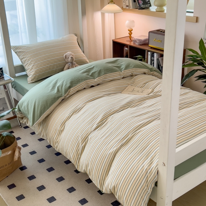 91家纺网 家纺一手货源 找家纺 梵克保罗 2025春夏新品无印风水洗棉学生六件套大礼包三件套枕套被套床单被芯床垫枕芯学生季 小绿条