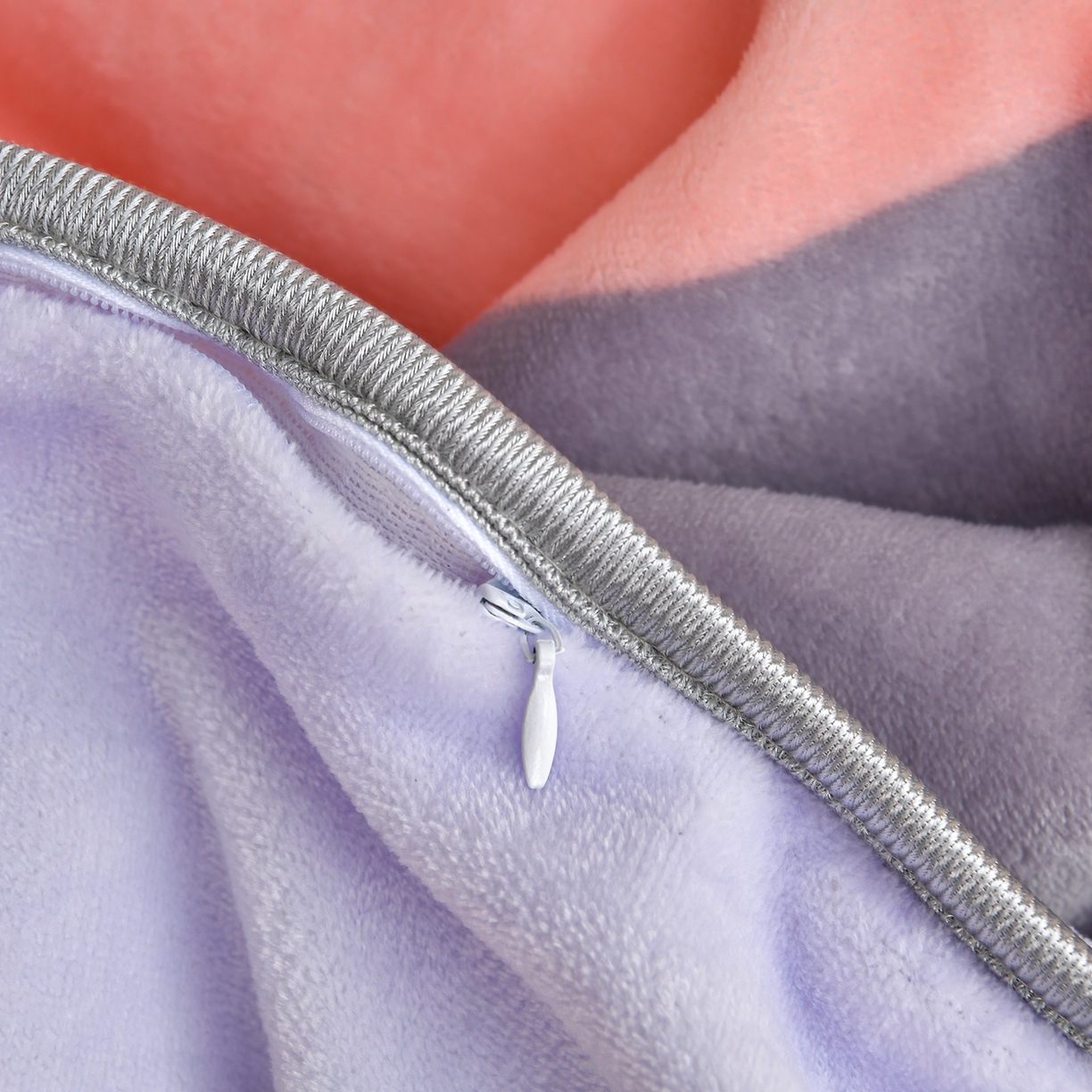 91家纺网 家纺一手货源 找家纺 橘姿家纺 2025新款9-10斤牛奶绒四件套金貂绒四件套 知音