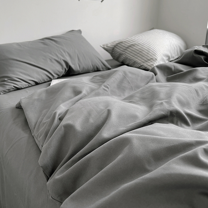 91家纺网 家纺一手货源 找家纺 梵克保罗 2025新款ins风小红书同款纯色双拼水洗棉四件套学生三件套亲肤加厚磨毛四件套混搭系列-单被套单枕套 纯色深灰
