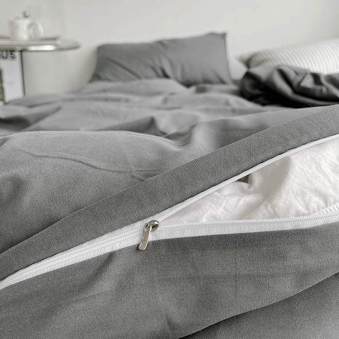 91家纺网 家纺一手货源 找家纺 梵克保罗 2025新款ins风小红书同款纯色双拼水洗棉四件套学生三件套亲肤加厚磨毛四件套混搭系列-单被套单枕套 纯色深灰