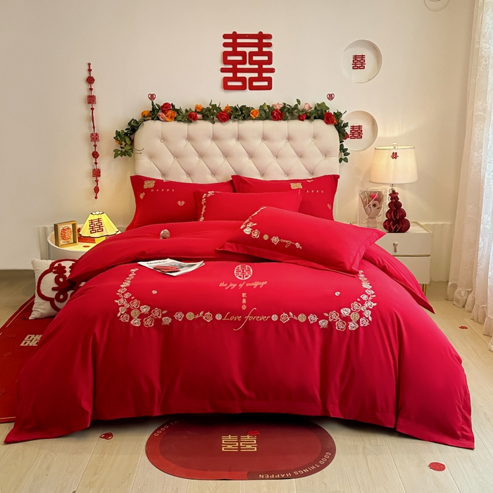 91家纺网 家纺一手货源 找家纺 （总）梵克保罗 2025新款140高克重磨毛亲肤棉刺绣婚庆四件套