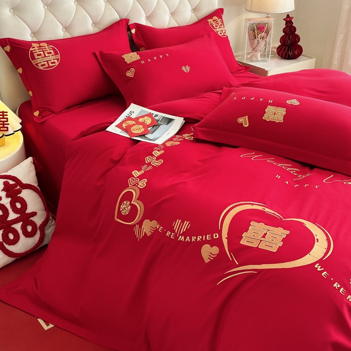 91家纺网 家纺一手货源 找家纺 梵克保罗 2025新款140高克重磨毛亲肤棉刺绣婚庆四件套 心心相印