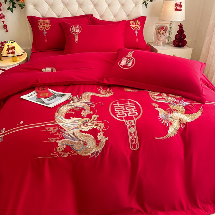 91家纺网 家纺一手货源 找家纺 梵克保罗 2025新款140高克重磨毛亲肤棉刺绣婚庆四件套 盘龙戏凤