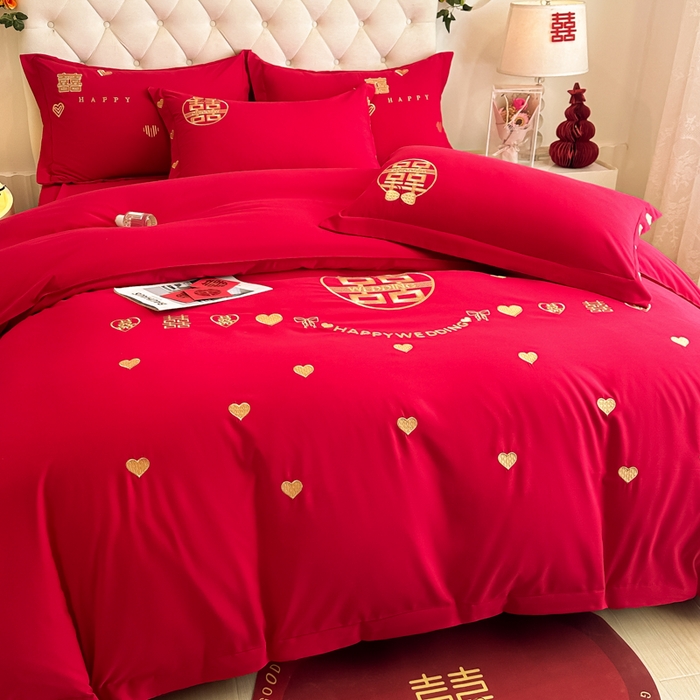 91家纺网 家纺一手货源 找家纺 梵克保罗 2025新款140高克重磨毛亲肤棉刺绣婚庆四件套 爱意满满