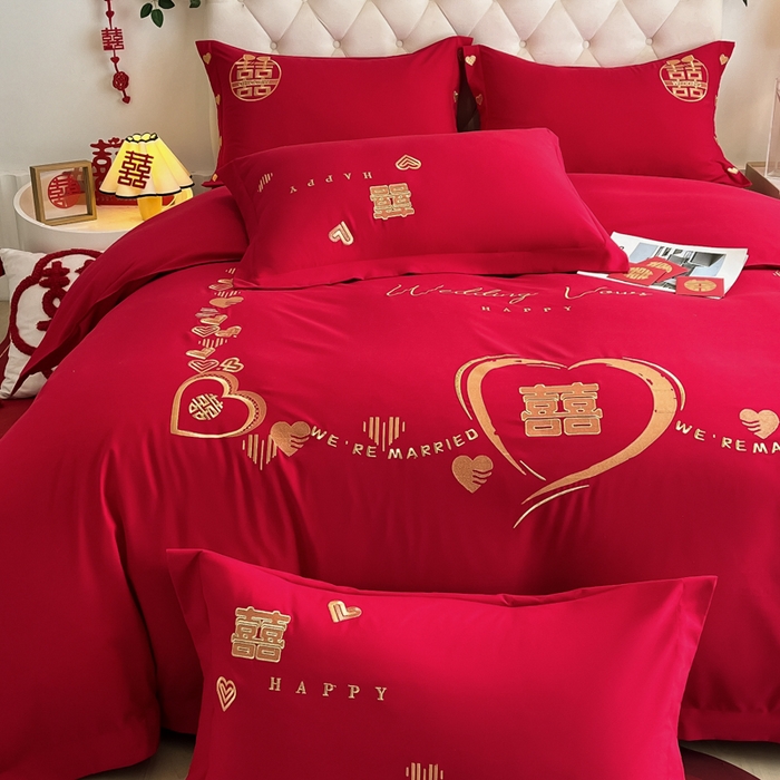 91家纺网 家纺一手货源 找家纺 梵克保罗 2025新款140高克重磨毛亲肤棉刺绣婚庆四件套 心心相印