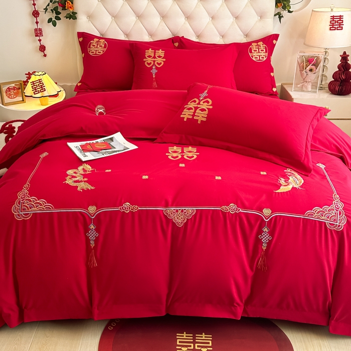 91家纺网 家纺一手货源 找家纺 梵克保罗 2025新款140高克重磨毛亲肤棉刺绣婚庆四件套 龙凤呈喜