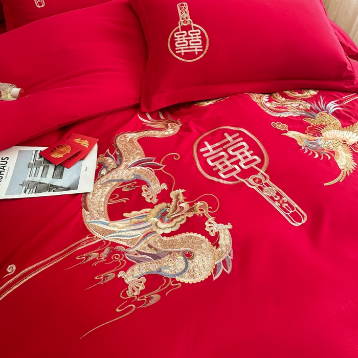 91家纺网 家纺一手货源 找家纺 梵克保罗 2025新款140高克重磨毛亲肤棉刺绣婚庆四件套 盘龙戏凤