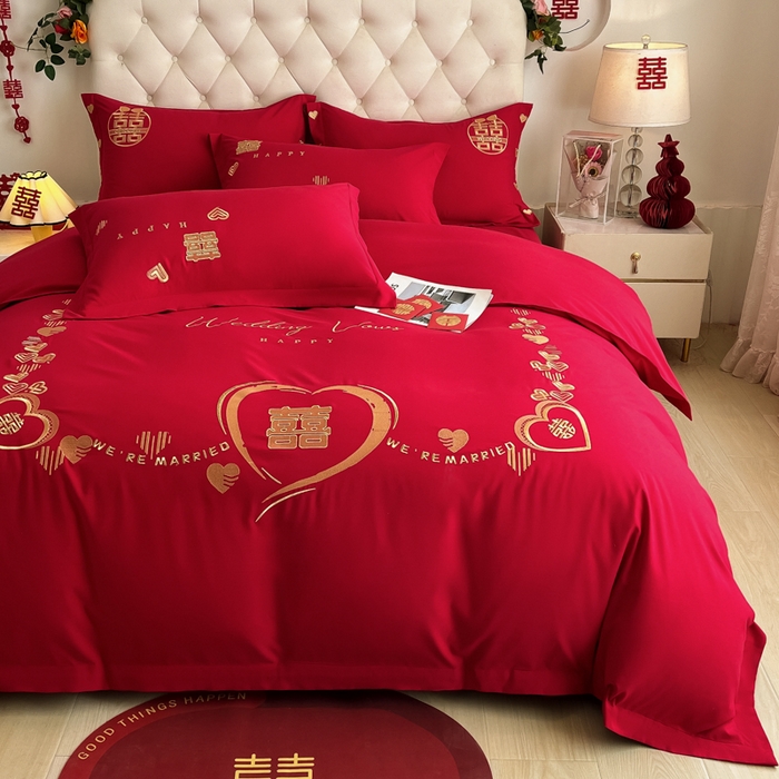 91家纺网 家纺一手货源 找家纺 梵克保罗 2025新款140高克重磨毛亲肤棉刺绣婚庆四件套 心心相印