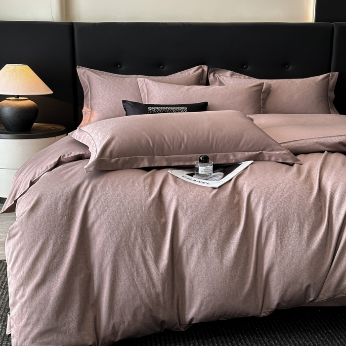 91家纺网 家纺一手货源 找家纺 梵克保罗 2025春夏新品50S长绒棉轻奢提花四件套 知禾-咖