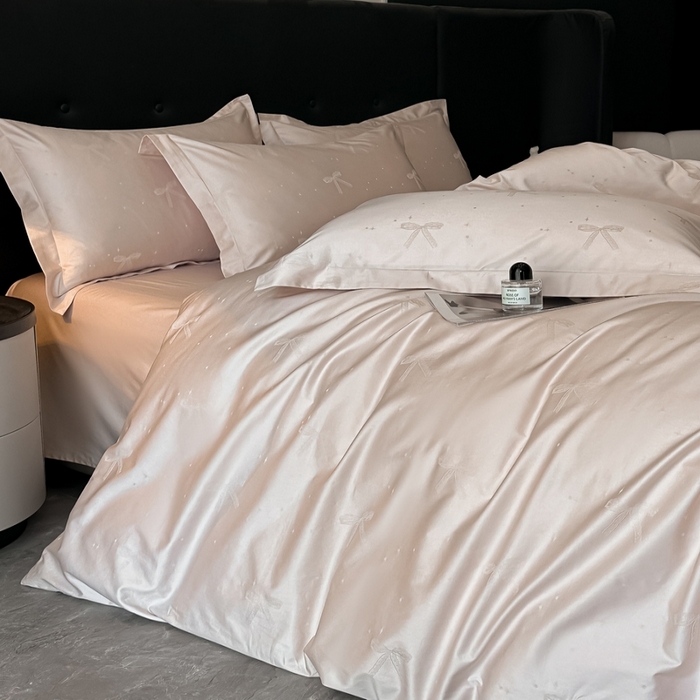 91家纺网 家纺一手货源 找家纺 梵克保罗 2025春夏新品50S长绒棉轻奢提花四件套 婉心-粉