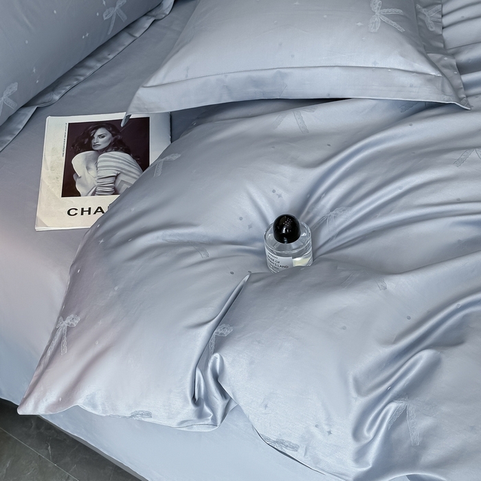 91家纺网 家纺一手货源 找家纺 梵克保罗 2025春夏新品50S长绒棉轻奢提花四件套 婉心-兰