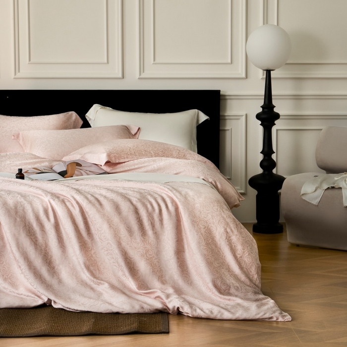 91家纺网 家纺一手货源 找家纺 梵克保罗 2025春夏新款新款纯色LF兰精天丝莱赛尔四件套 玫瑰粉