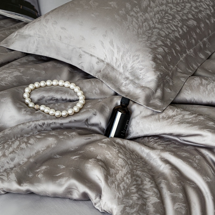 91家纺网 家纺一手货源 找家纺 梵克保罗 2025春夏新款新款纯色LF兰精天丝莱赛尔四件套 豹纹灰