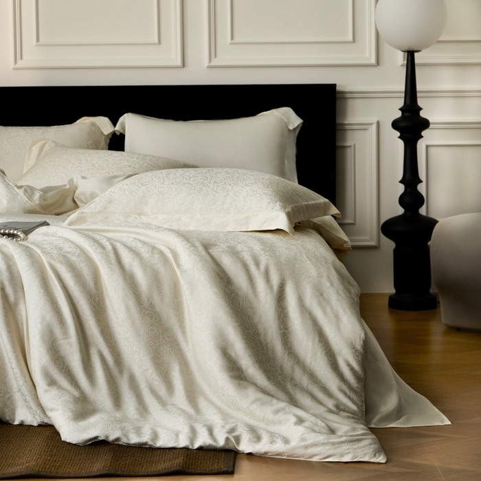 91家纺网 家纺一手货源 找家纺 梵克保罗 2025春夏新款新款纯色LF兰精天丝莱赛尔四件套 玫瑰白