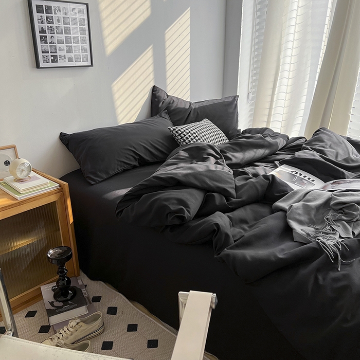 91家纺网 家纺一手货源 找家纺 （总）梵克保罗 2025新款ins风小红书同款纯色双拼水洗棉四件套学生三件套亲肤加厚磨毛四件套混搭系列-单被套单枕套