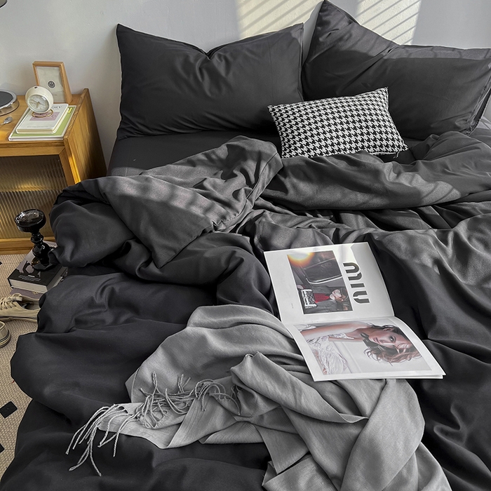 91家纺网 家纺一手货源 找家纺 （总）梵克保罗 2025新款ins风小红书同款纯色双拼水洗棉四件套学生三件套亲肤加厚磨毛四件套混搭系列-单被套单枕套