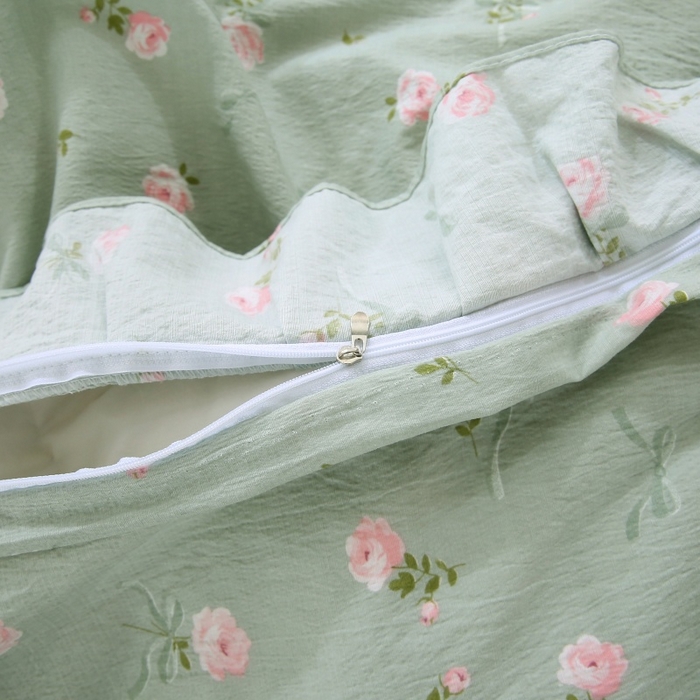 91家纺网 家纺一手货源 找家纺 梵克保罗 2025新款双层纱蕾丝花边床裙四件套 半身倾慕