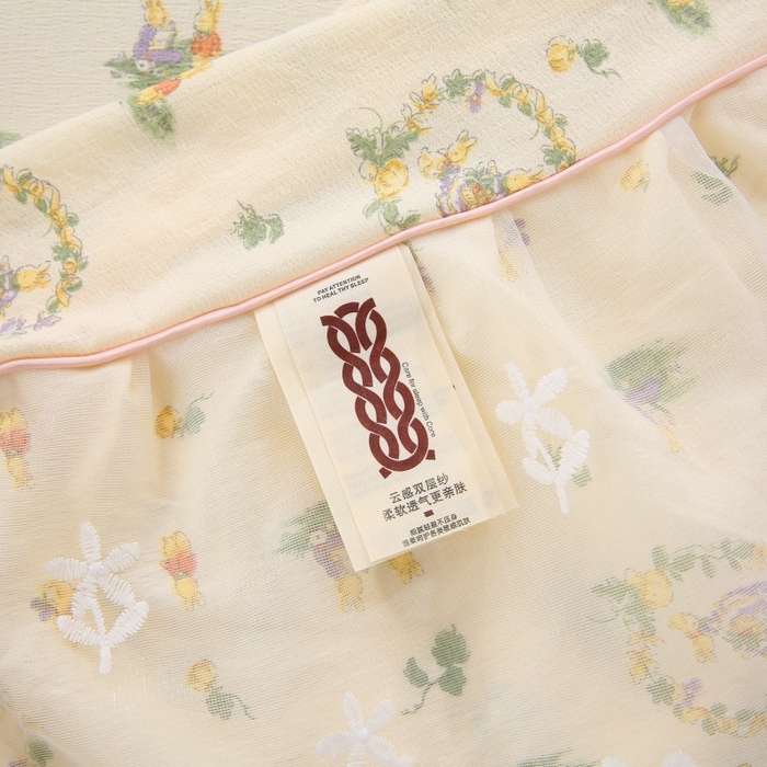 91家纺网 家纺一手货源 找家纺 梵克保罗 2025新款双层纱蕾丝花边床裙四件套 兔子欢喜