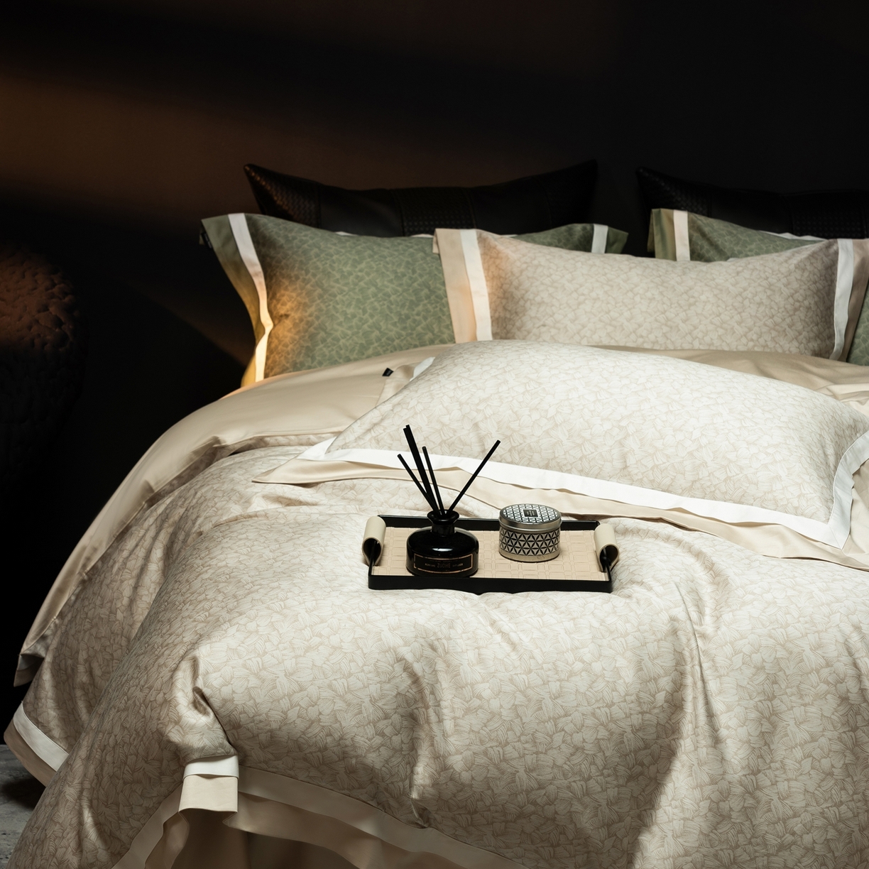 91家纺网 家纺一手货源 找家纺 （总）ONE TWO ONE 121 2025新款高支高密全棉贡缎长绒精工细作工艺款-观雪【会员减-20】  控价 498 -518