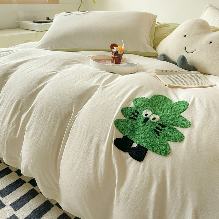 91家纺网 家纺一手货源 找家纺 梵克保罗 2025新款卡通水洗棉毛巾绣四件套 幸运树-米白配浅绿