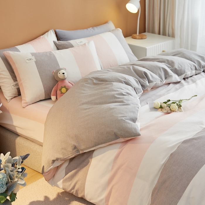 91家纺网 家纺一手货源 找家纺 梵克保罗 2025新款无印风四件套系列 桃玉粉-床笠款