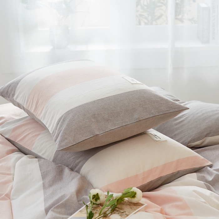 91家纺网 家纺一手货源 找家纺 梵克保罗 2025新款无印风四件套系列 桃玉粉-床笠款